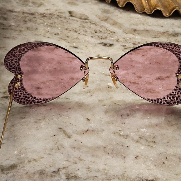 GUCCI HOLLYWOOD FOREVER OVERSIZED PINK HEART SHAPED LENS EMBELLISHED SUNGLASSES main image 11